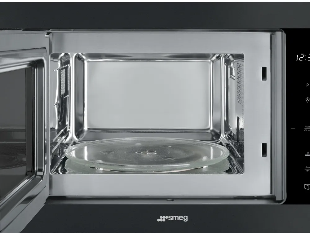 Smeg Micro-ondes multifonction encastrable Classica FMI325N
